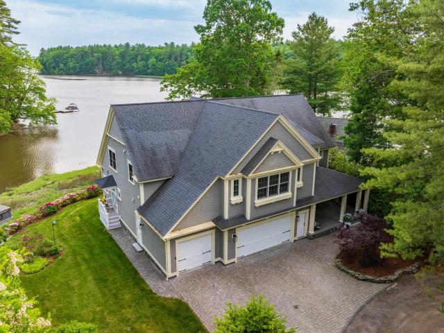 House for sale in New Hampshire