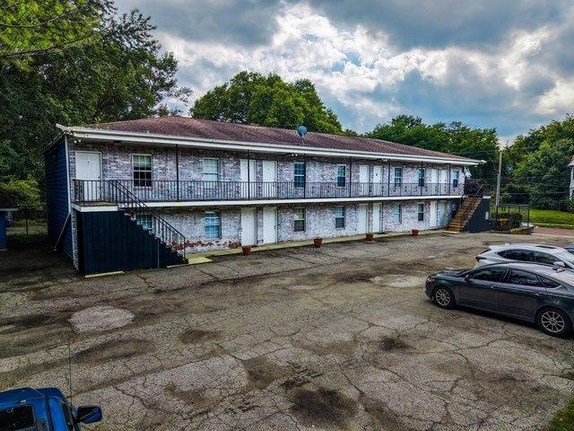 House for sale in Summit, Ohio