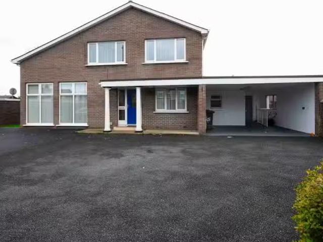 House to rent in Moneygold, Connacht