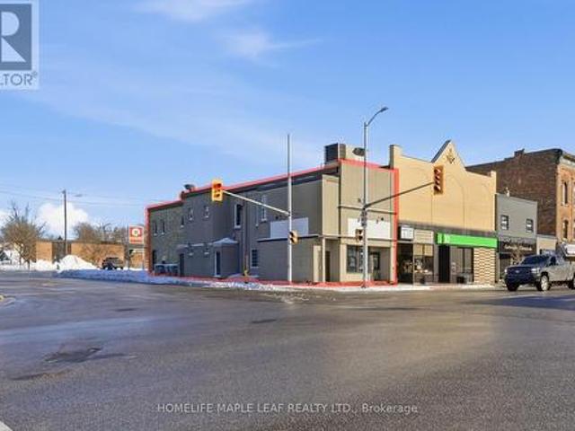 Commercial for rent in Perth, Ontario