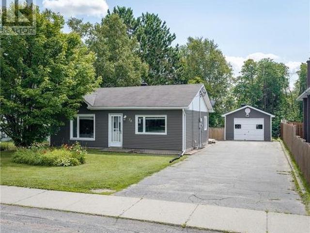 House for sale in Wanup, Ontario