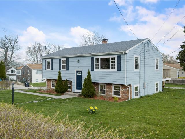 Property for sale in Warren, Rhode Island