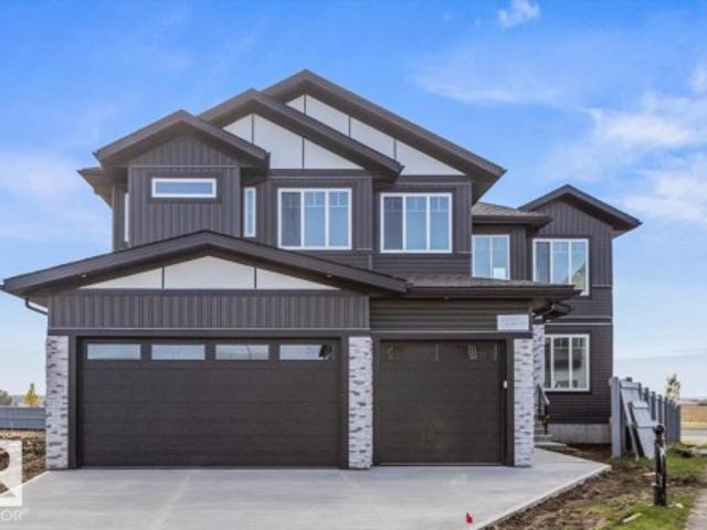 House for sale in Fort Saskatchewan, Alberta