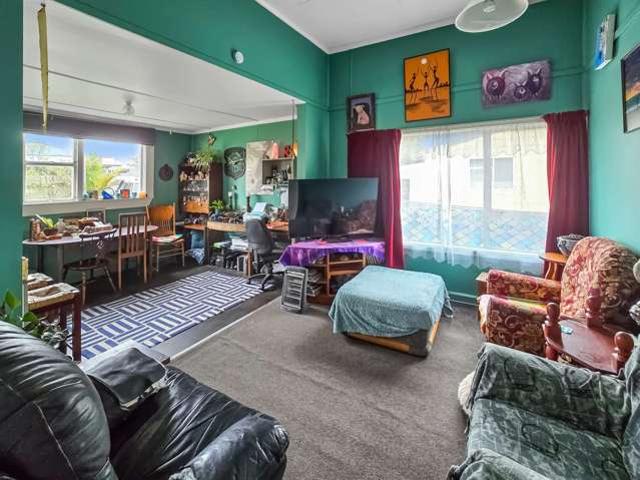 House for sale in Fairdown, West Coast