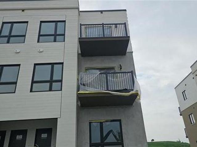 Townhouse for rent in Kitchener, Ontario