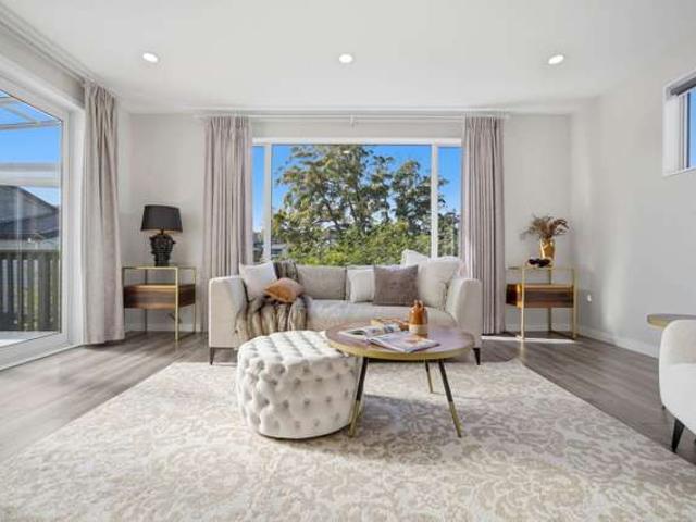 House for sale in Paremoremo