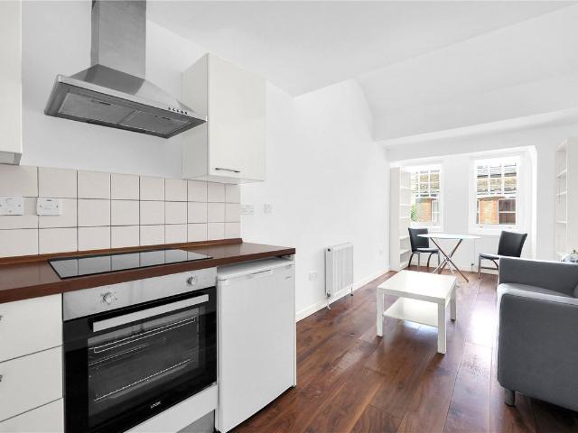 Apartment for rent in Chalk Farm, Greater London
