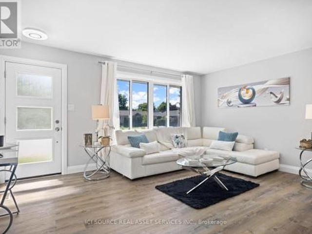 House for sale in St. Thomas, Southwestern Ontario