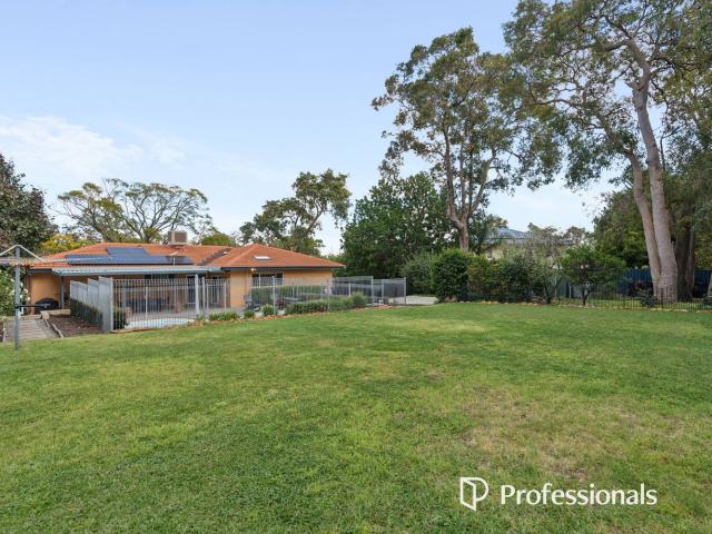 House for rent in Gooseberry Hill, City Of Kalamunda