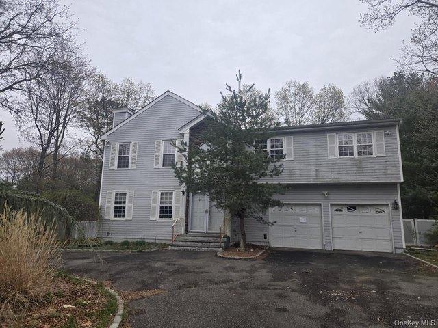 House for sale in Bohemia, New York