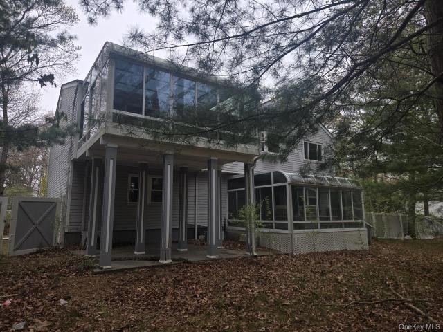 House for sale in Bohemia, New York