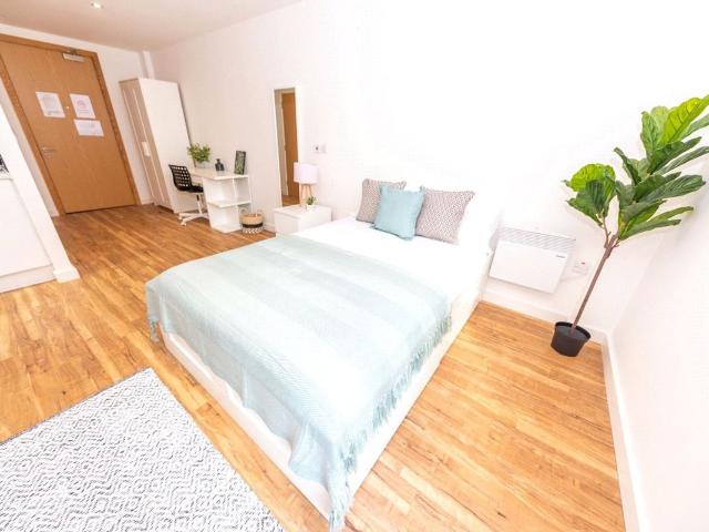 Studio for rent in Baltic Triangle, Calderstones