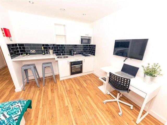 Studio for rent in Baltic Triangle, Calderstones