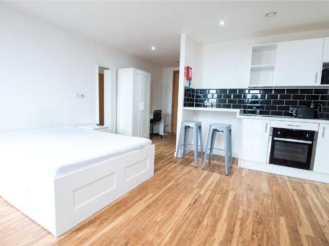 Studio for rent in Baltic Triangle, Calderstones