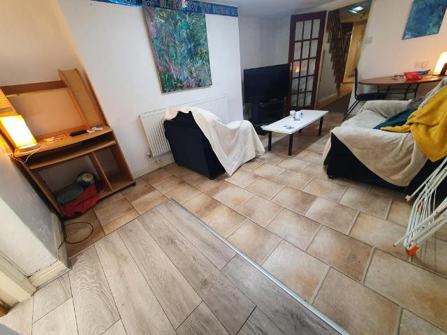 Apartment for rent in Victoria Park, Manchester