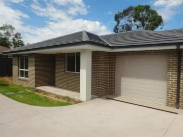 House for rent in Kinglake West, Victoria