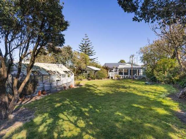 House for sale in Hīmatangi Beach, Manawatū District