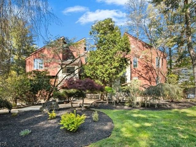 House for sale in Scotch Plains, New Jersey