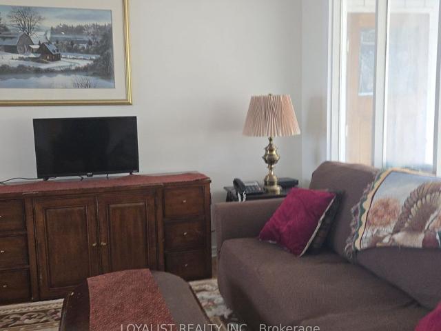 House for rent in Rednersville, Central Ontario