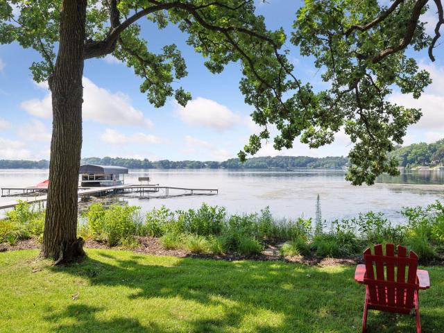 Townhouse for sale in Chanhassen, Minnesota