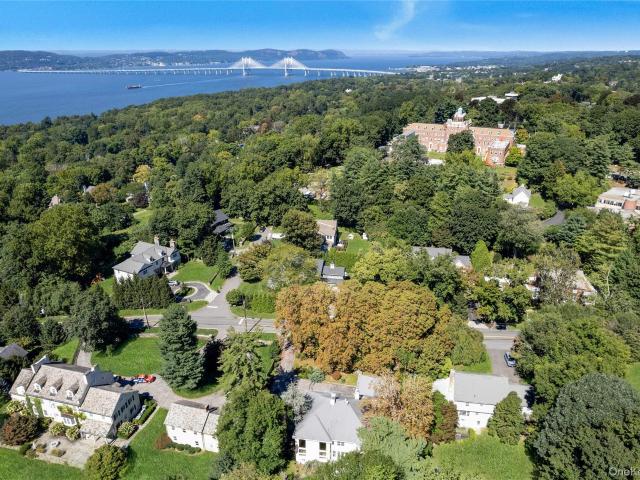 House for sale in Irvington, New York