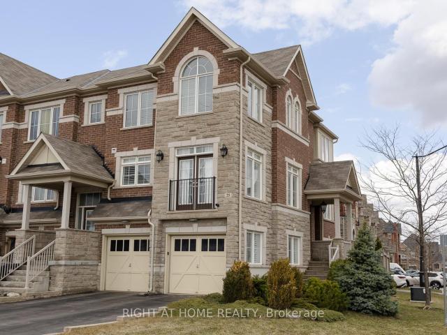 Townhouse for sale in Woburn, Ontario