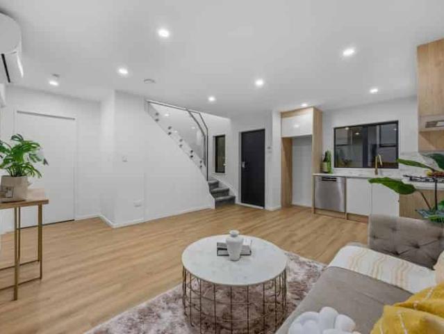 House for rent in New Windsor, Oroua County