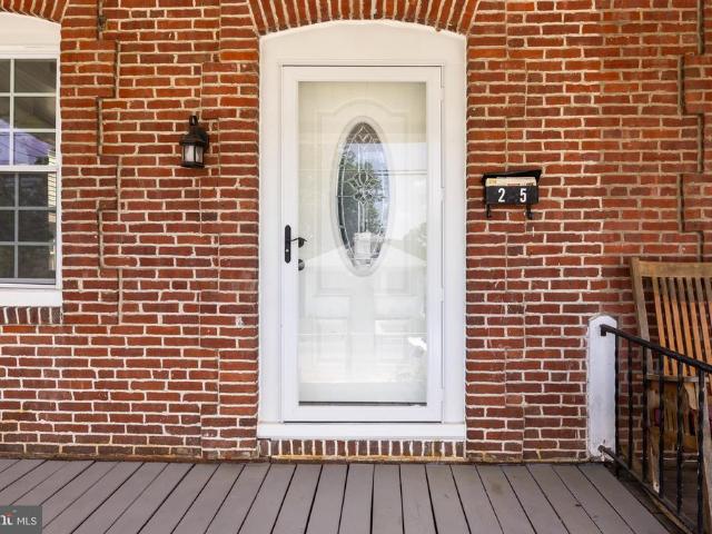 Townhouse for sale in Maple Shade, New Jersey