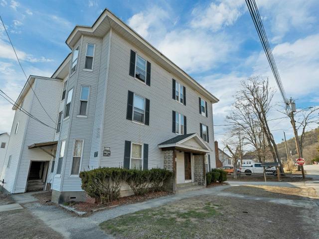 House for sale in New Hampshire