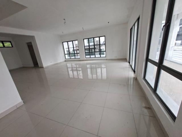 Terraced House for rent in Sri Petaling, Kuala Lumpur
