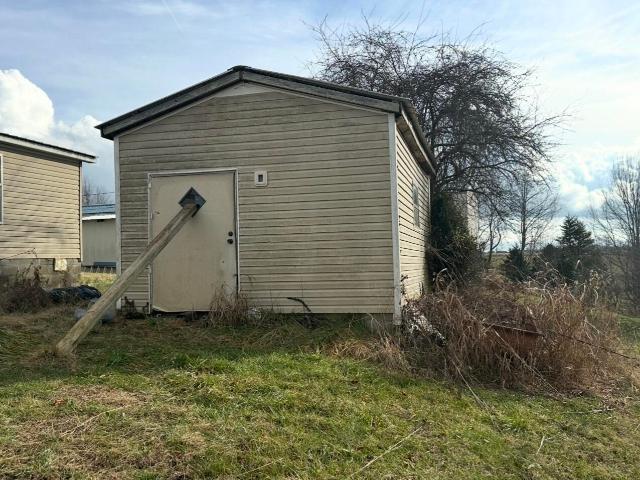 House for sale in Stanford, Kentucky