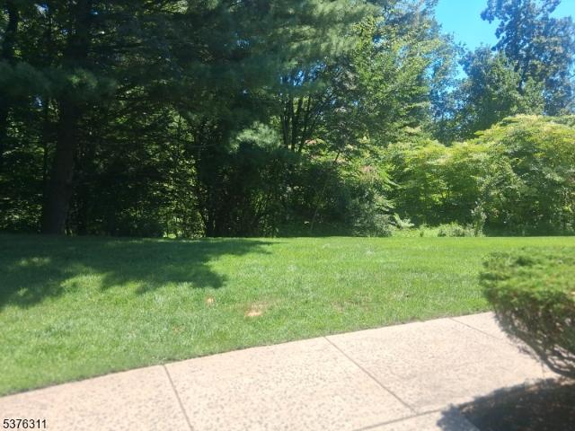 Townhouse for sale in Bedminster, New Jersey