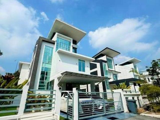 Bungalow for sale in Sendayan Village, Negeri Sembilan