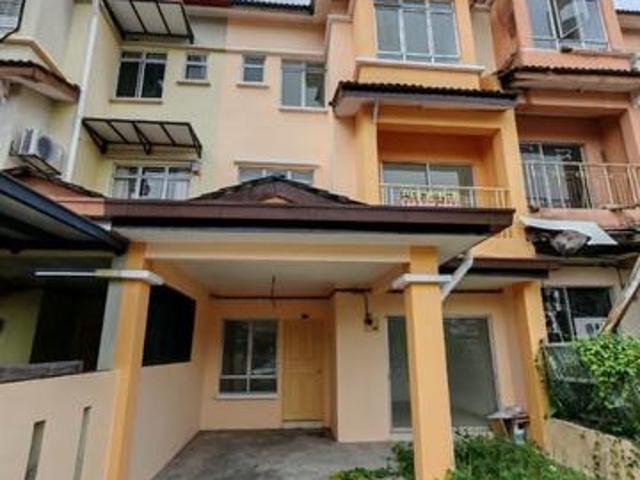 Terraced House for sale in Petaling, Subang Jaya