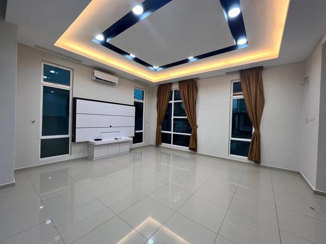 Residential House for rent in Malaka