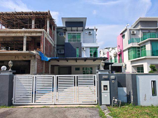 Residential House for sale in Perak