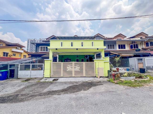 Terraced House for sale in Petaling, Subang Jaya