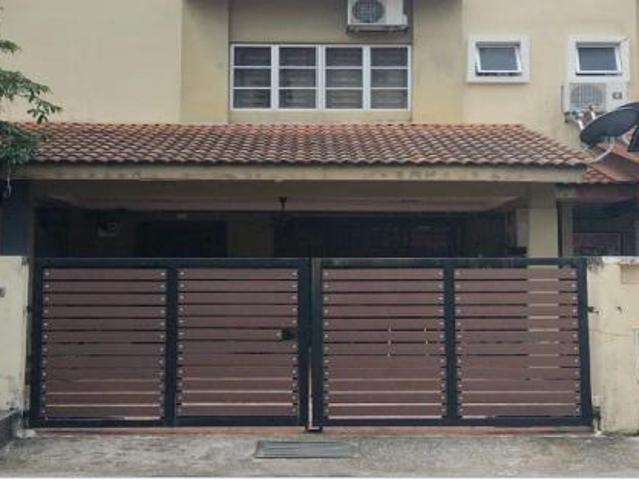 Terraced House for sale in Langat, Selangor