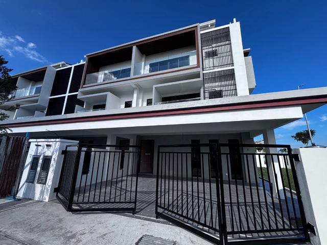 Terraced House for sale in Kuantan, Pahang