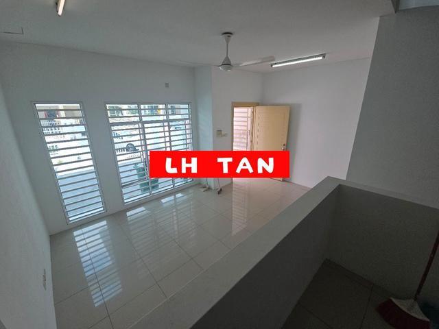 Terraced House for rent in Georgetown, Penang