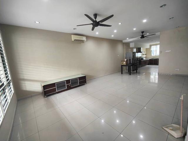 Terraced House for sale in Wellesley, Penang