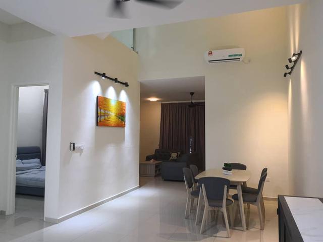 Terraced House for sale in Malaka