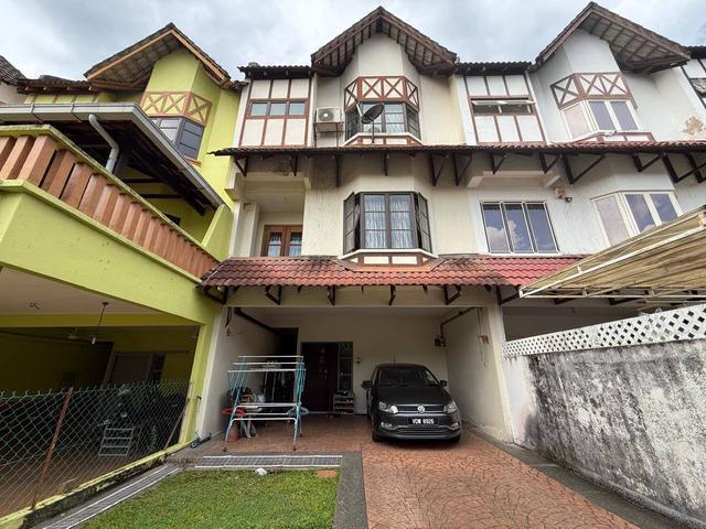 Terraced House for sale in Country Heights Damansara, Kuala Lumpur