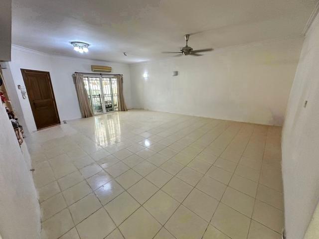 Terraced House for sale in Petaling, Subang Jaya