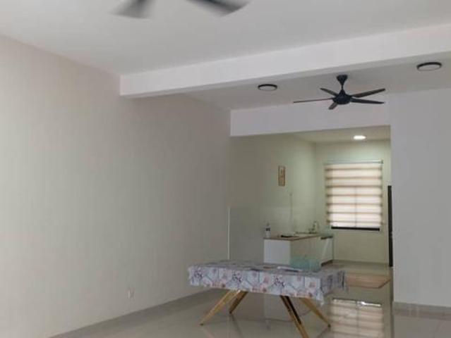Terraced House for rent in Tanjong Sepat, Selangor