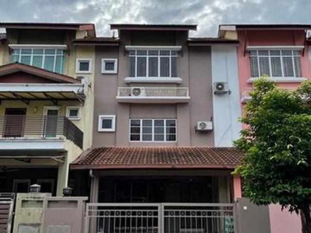 Terraced House for rent in Langat, Selangor