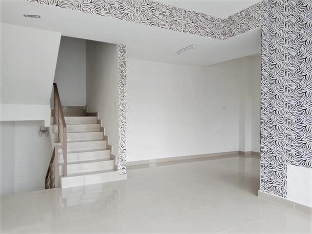 Townhouse for sale in Petaling, Subang Jaya