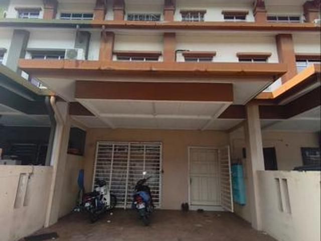Terraced House for sale in Country Heights Damansara, Kuala Lumpur