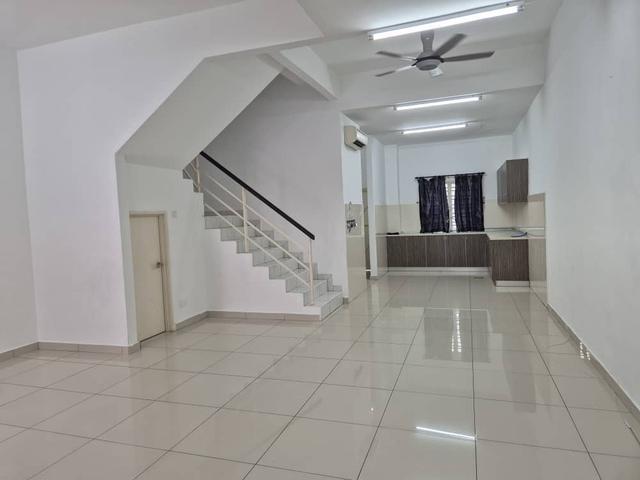 Terraced House for rent in Wellesley, Penang