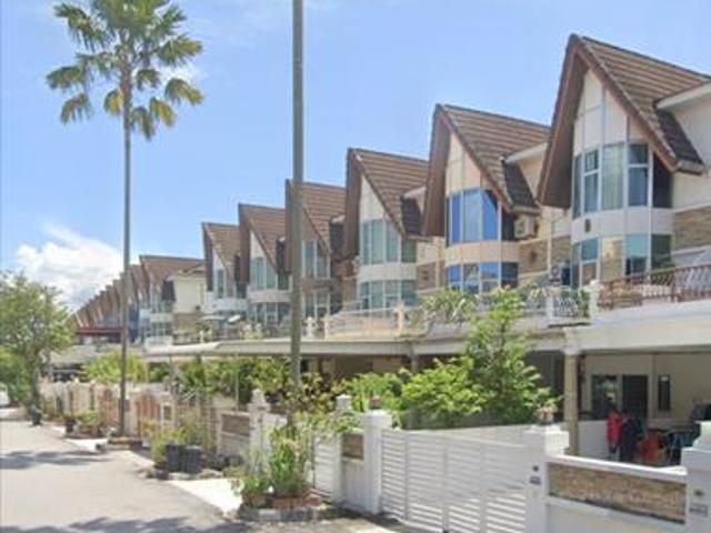 Terraced House for sale in Wellesley, Penang